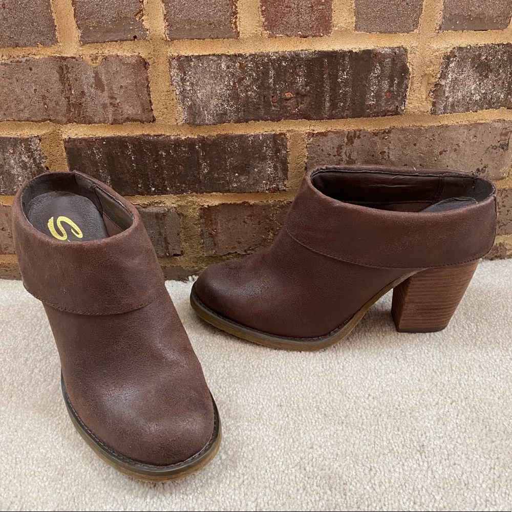 Sbicca Vintage Collection Mules